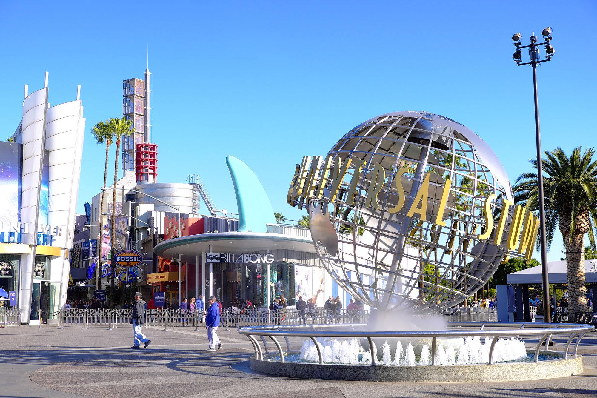 Universal Studios Hollywood reabrirá con capacidad limitada el 16 de